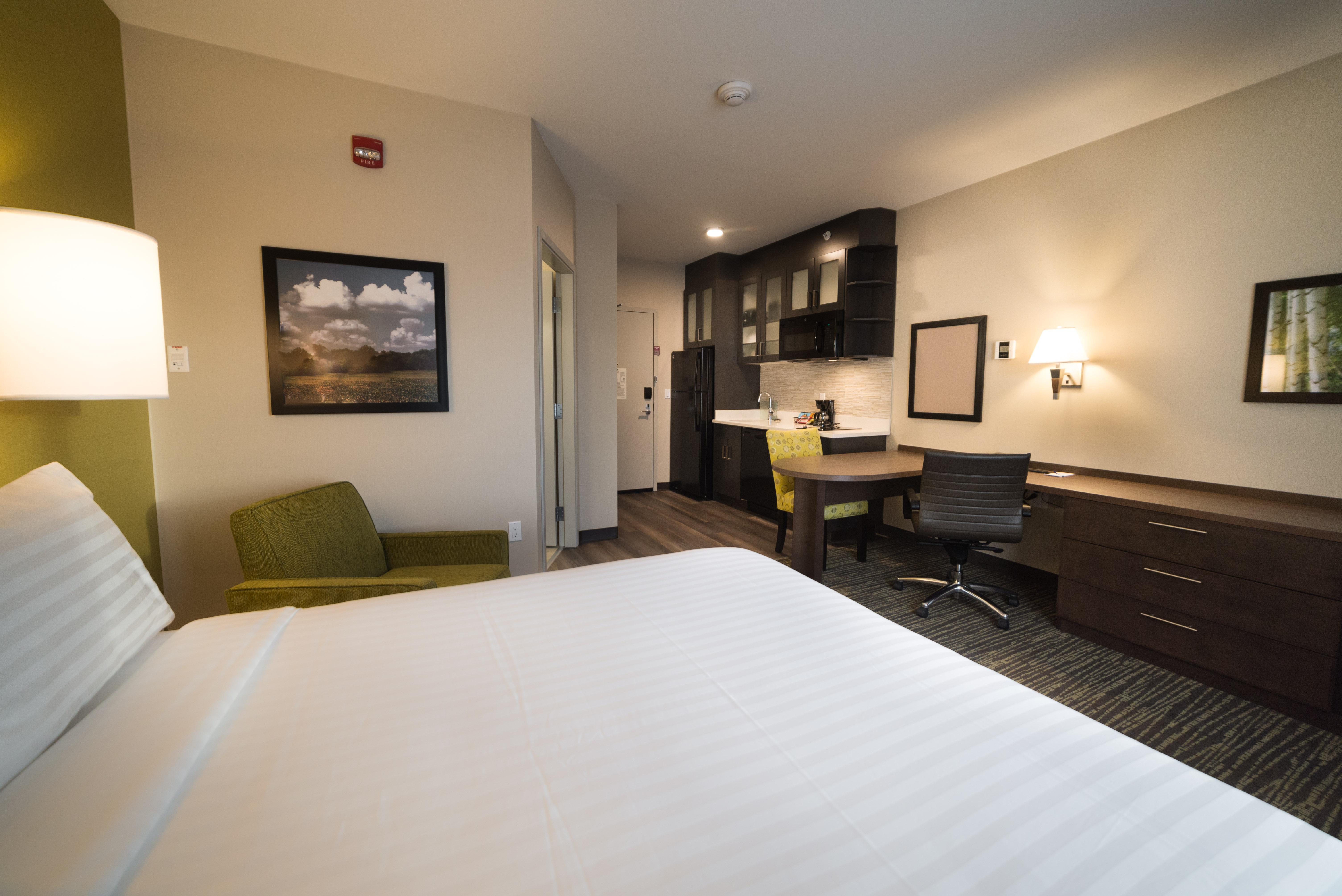 Candlewood Suites West Edmonton - Mall Area By Ihg Eksteriør billede