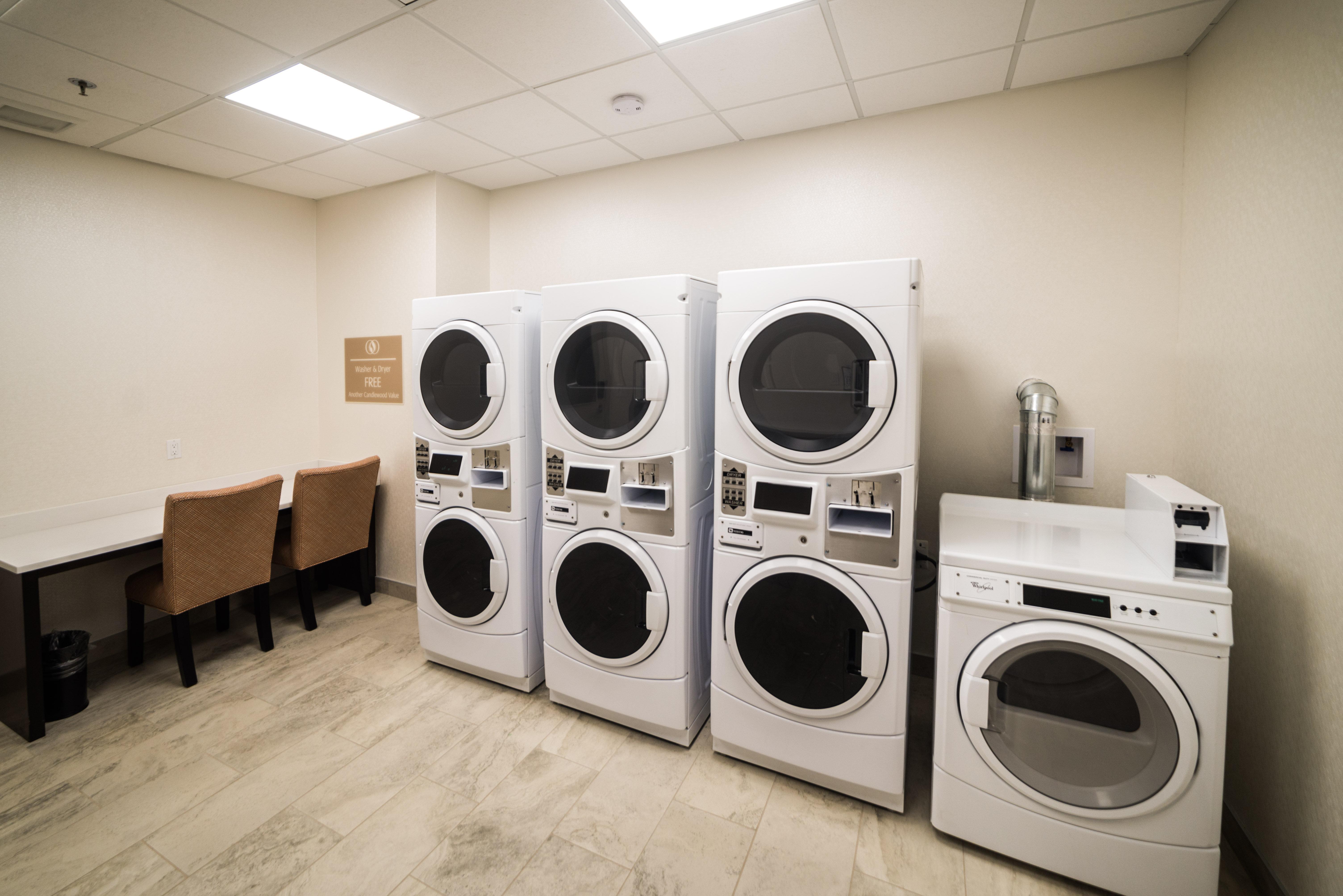Candlewood Suites West Edmonton - Mall Area By Ihg Eksteriør billede