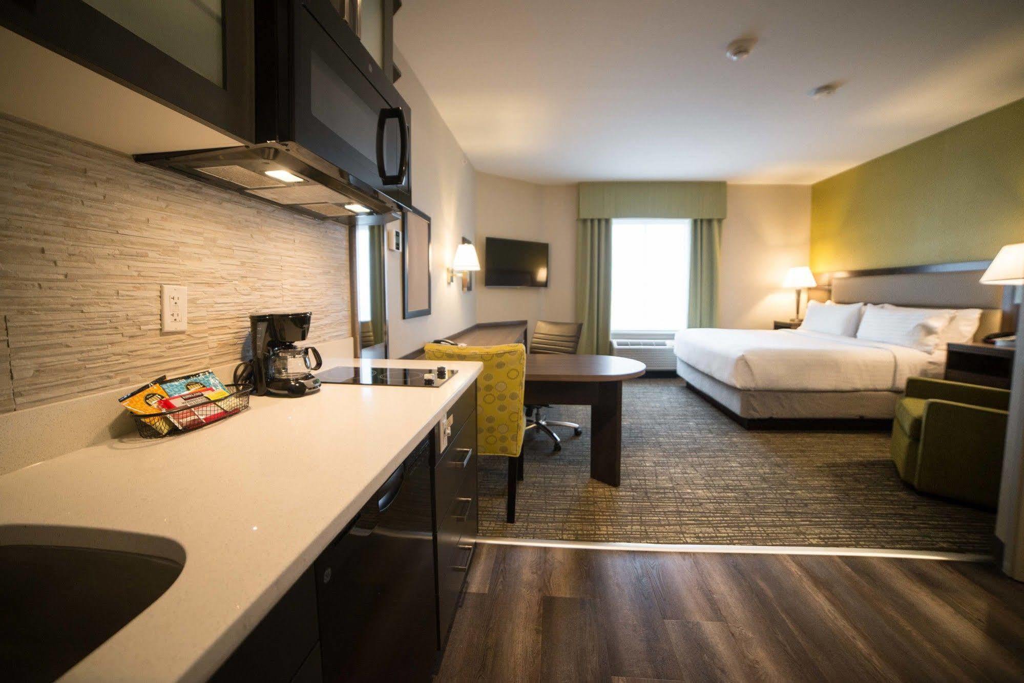 Candlewood Suites West Edmonton - Mall Area By Ihg Eksteriør billede
